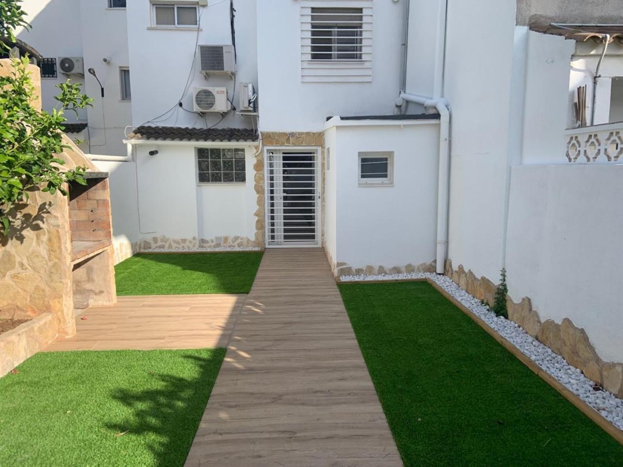 Nuevo Apartamento Moderno En Benicasim Con Terraza Y A Minutos De La Playa Беникасим Экстерьер фото