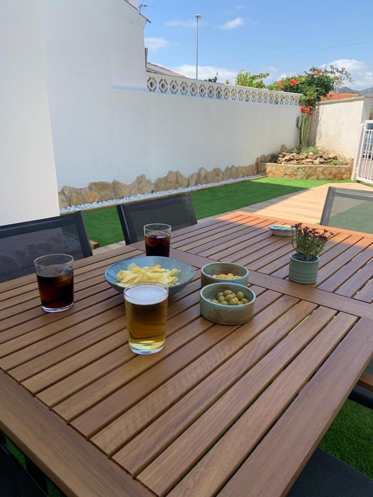 Nuevo Apartamento Moderno En Benicasim Con Terraza Y A Minutos De La Playa Беникасим Экстерьер фото