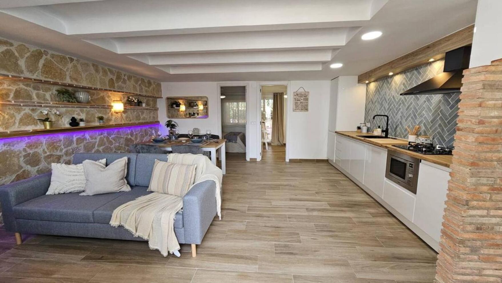 Nuevo Apartamento Moderno En Benicasim Con Terraza Y A Minutos De La Playa Беникасим Экстерьер фото