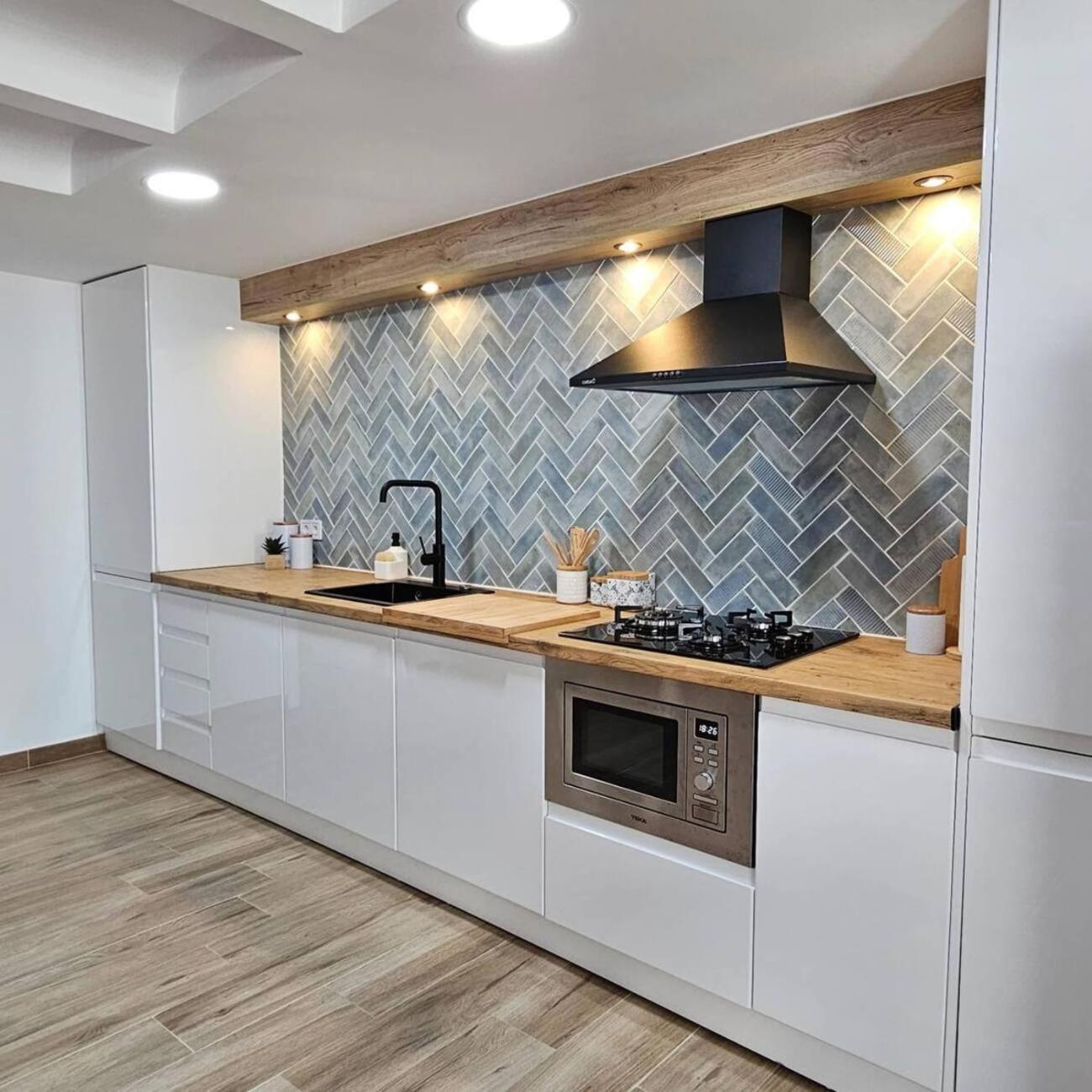 Nuevo Apartamento Moderno En Benicasim Con Terraza Y A Minutos De La Playa Беникасим Экстерьер фото