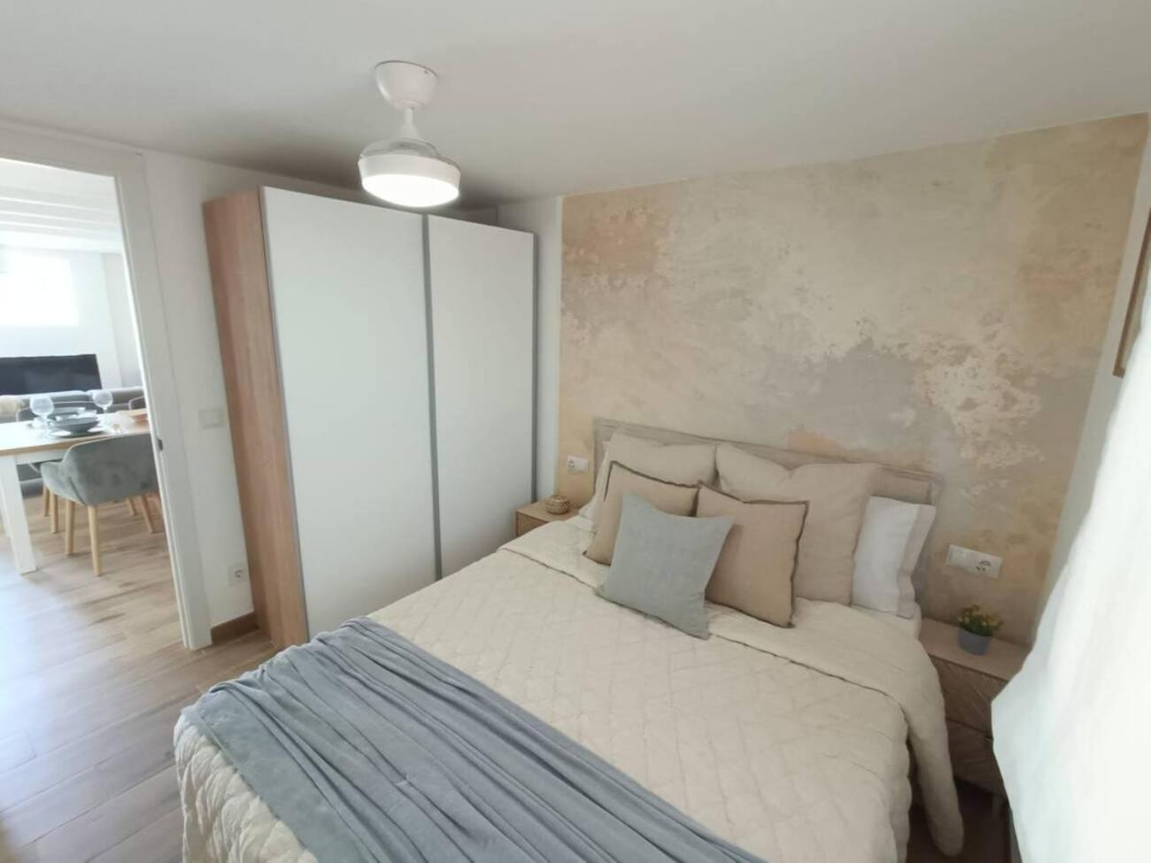 Nuevo Apartamento Moderno En Benicasim Con Terraza Y A Minutos De La Playa Беникасим Экстерьер фото